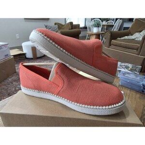 UGG Luciah Women's Slip-On - Coral - Size 10 Women's - Brand New!!